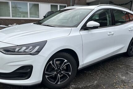 Ford Focus 168.200 km 10.880 &euro; Düsseldorf 40549