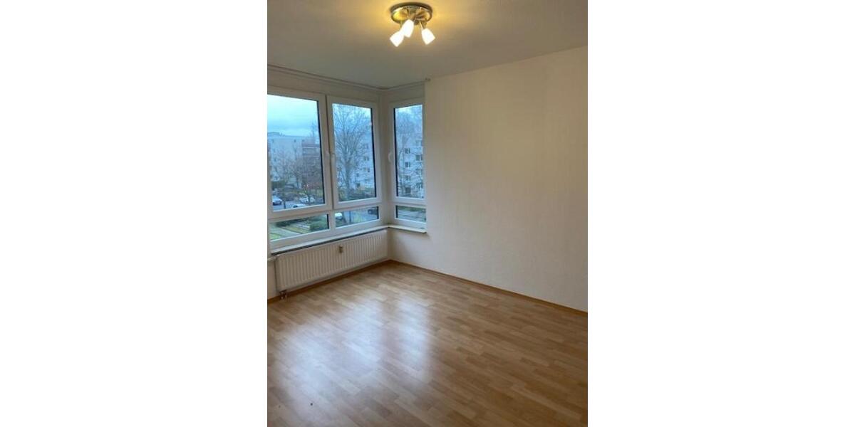Etagenwohnung Düsseldorf Lörick - 2 Zimmer, 67 m&sup2;, 1.230&euro; | Angebot:26295365