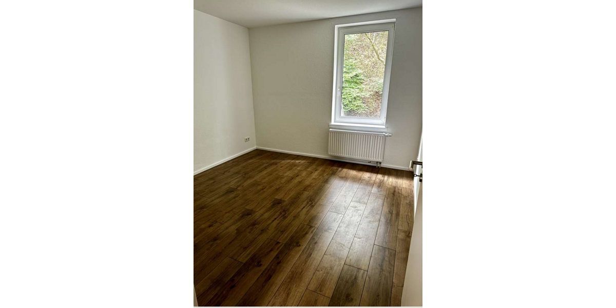 Etagenwohnung Wuppertal Nützenberg - 3 Zimmer, 63 m&sup2;, 650&euro; | Angebot:26149149