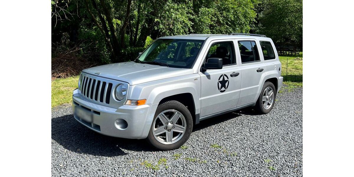 Jeep Patriot 195.000 km 5.800 &euro; Grevenbroich 41517