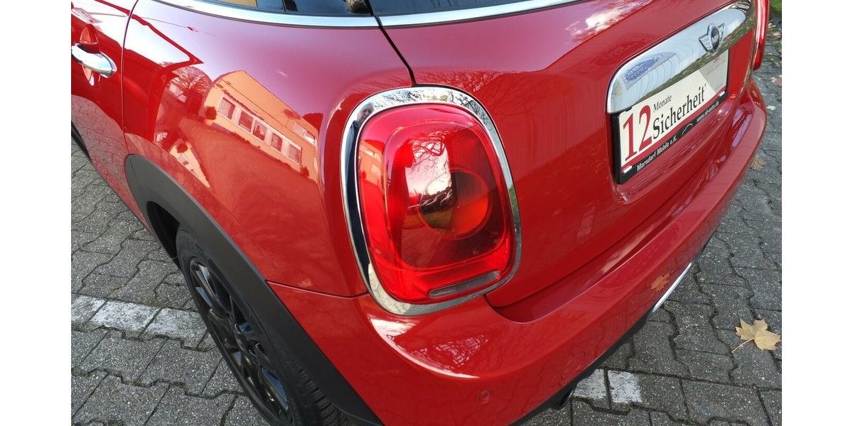 Mini ONE NAVI KLIMAAUT BLUETOOTH PDC 5-TÜRIG 108.788 km 9.904 &euro; Köln 50858