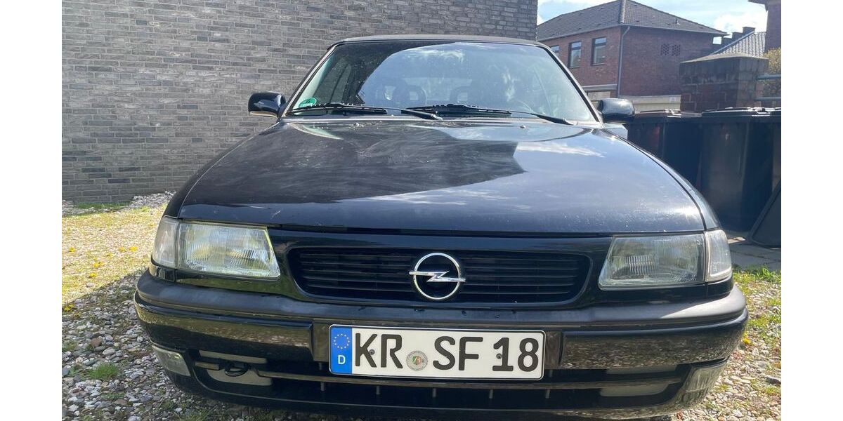 Opel Astra 137.000 km 2.450 &euro; Meerbusch 40668