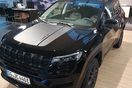 Jeep Compass 8.000 km 35.890 &euro; Solingen 42655