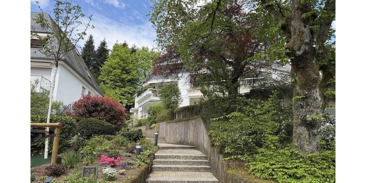 Etagenwohnung Bergisch Gladbach Gladbach - 3 Zimmer, 110 m&sup2;, 1.630&euro; | Angebot:26791489