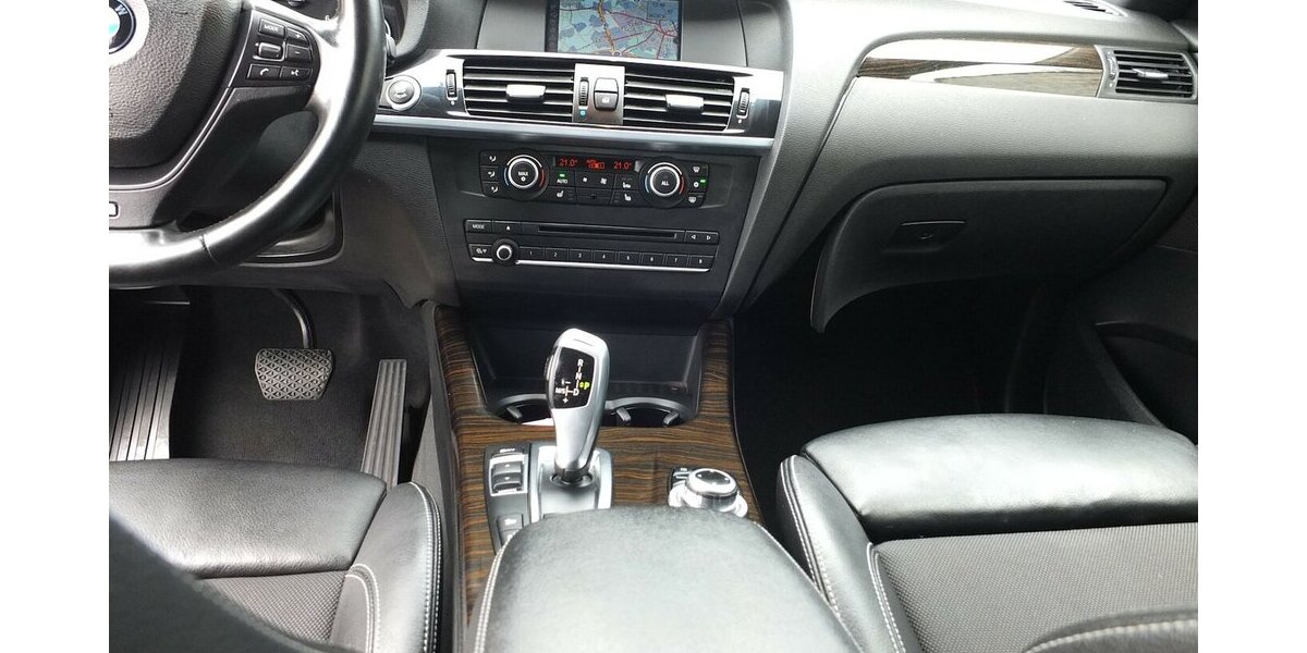 BMW X3 xDrive 20 d XENON NAVI TEILLEDER PDC STEPTRONIC 174.544 km 13.450 &euro; Köln 50858