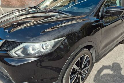 Nissan Qashqai 158.000 km 11.000 &euro; Wuppertal 42327