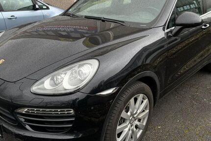 Porsche Cayenne 201.000 km 16.890 &euro; Köln 50739