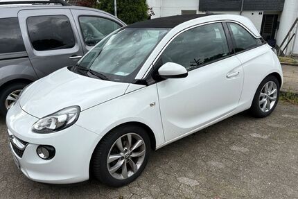 Opel Adam 62.000 km 9.499 &euro; Velbert 42553