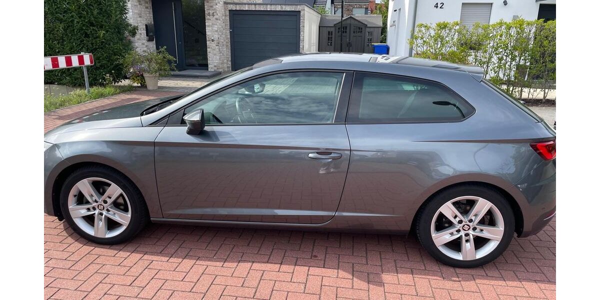 Seat Leon 73.000 km 12.900 &euro; Neuss 41468