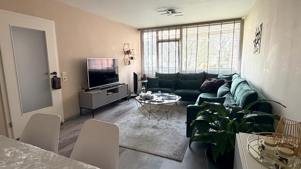 Hochparterre Köln Kalk - 4 Zimmer, 84 m&sup2;, 345.000&euro; | Angebot:26173320