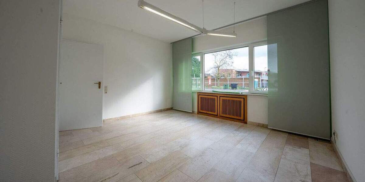 Mehrfamilienhaus, Wohnhaus Dormagen / Nievenheim Nievenheim - 5 Zimmer, 154 m&sup2;, 569.000&euro; | Angebot:25742122