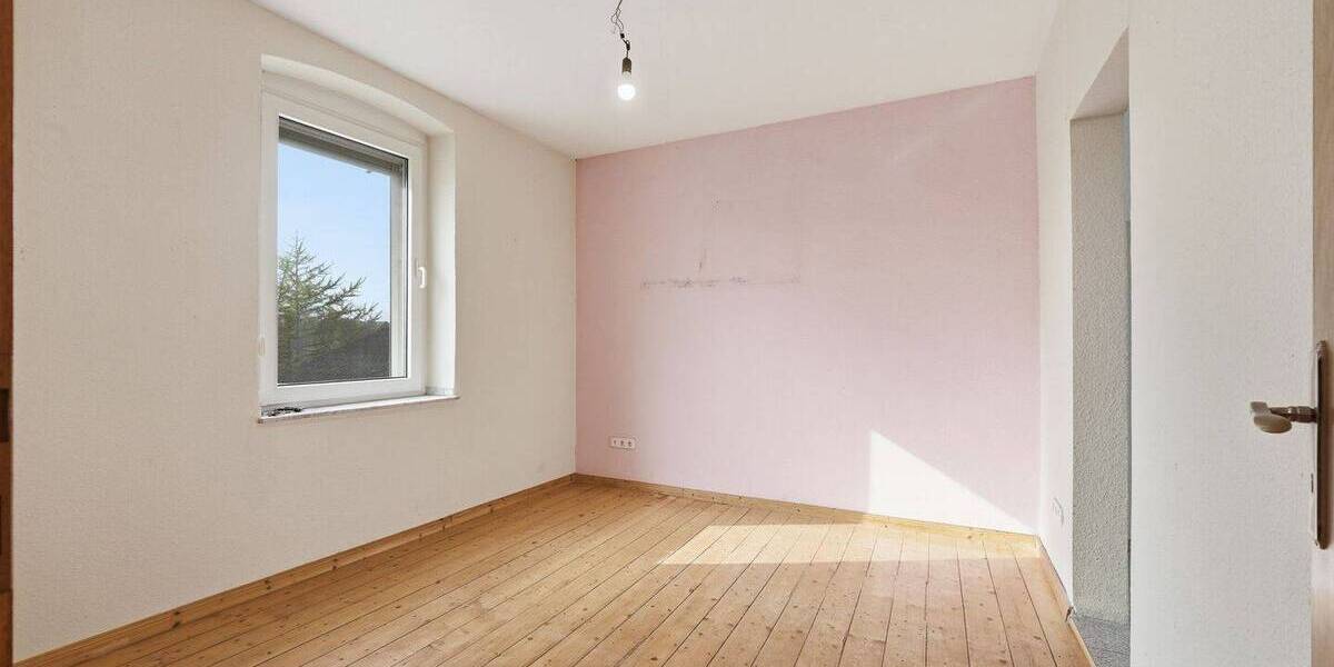Reihenmittelhaus Neuss Pomona - 7 Zimmer, 144 m&sup2;, 360.000&euro; | Angebot:26733427