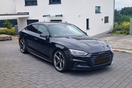 Audi A5 117.000 km 22.700 &euro; Bergisch 51429