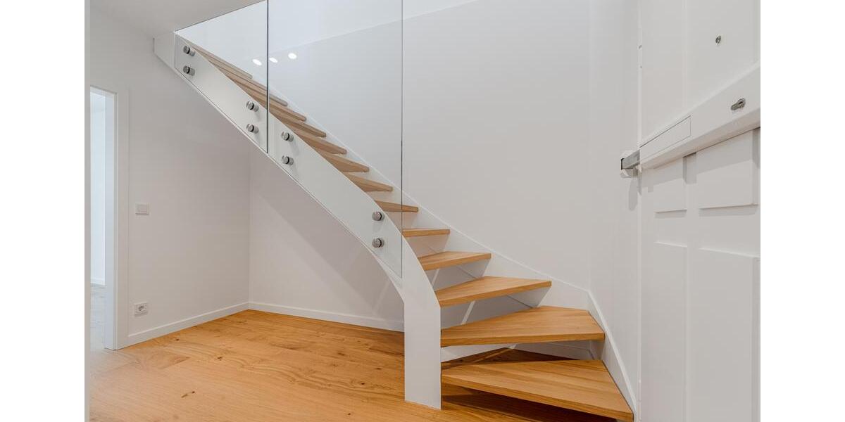 Maisonettenwohnung Düsseldorf - 4 Zimmer, 110 m&sup2;, 2.750&euro; | Angebot:26003520