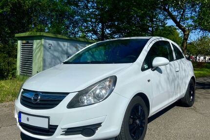 Opel Corsa 163.000 km 2.750 &euro; Remscheid 42897