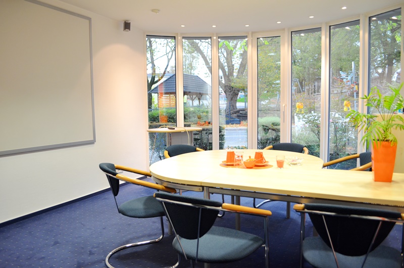 Repräsentative Büroräume in stilvoller Stadtvilla! - Gewerbeobjekt Wülfrath Nord | Angebot:21357759