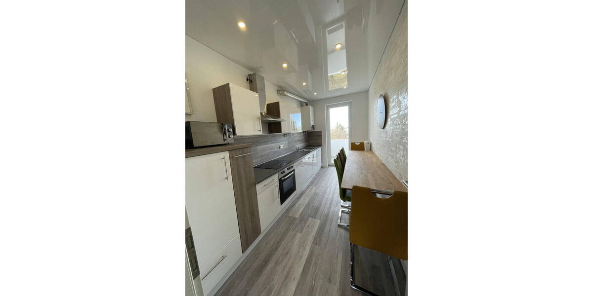 Etagenwohnung Düsseldorf Bilk - 3 Zimmer, 68 m&sup2;, 407.600&euro; | Angebot:26141075