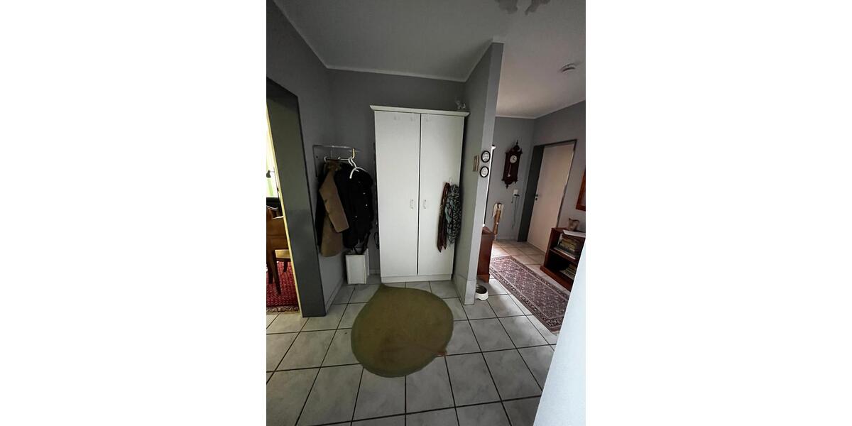 Etagenwohnung Neuss - 3 Zimmer, 84 m&sup2;, 248.000&euro; | Angebot:26168521