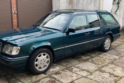 Mercedes-Benz 280 350.000 km 8.000 &euro; Wuppertal 42105