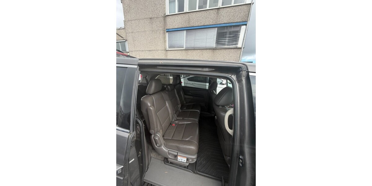 Honda Odyssey 208.000 km 11.999 &euro; Willich 47877