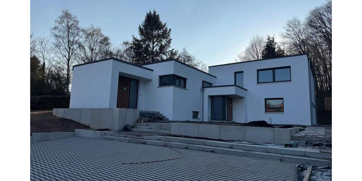 Etagenwohnung Frechen - 4 Zimmer, 205 m&sup2;, 4.540&euro; | Angebot:25728805