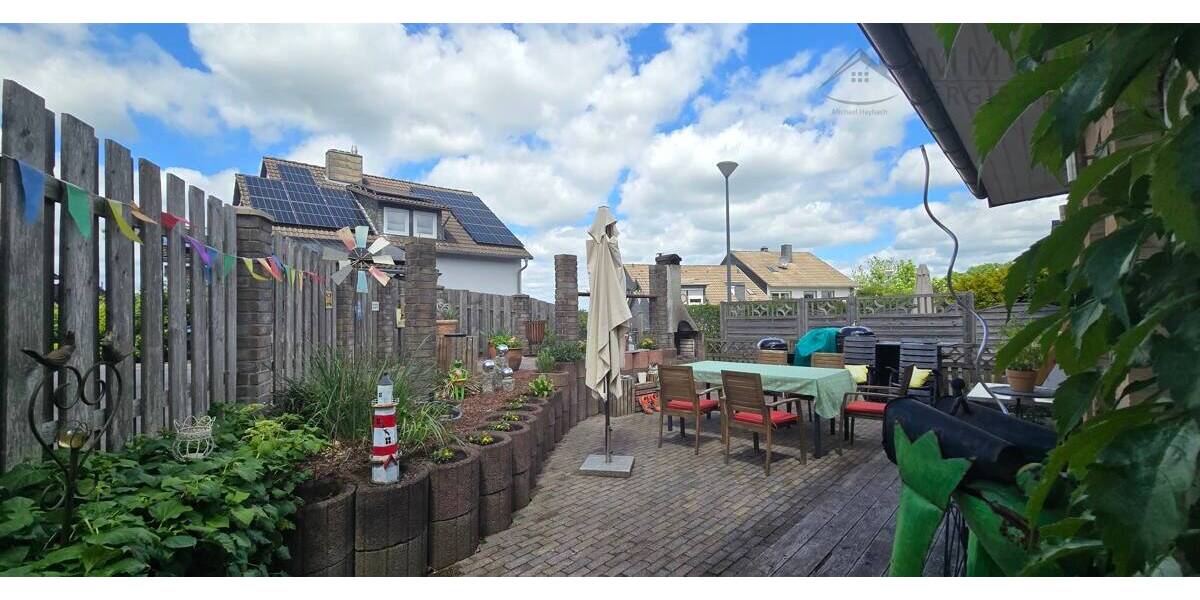 Reihenendhaus Hückeswagen Innenstadt - 4 Zimmer, 110 m&sup2;, 325.000&euro; | Angebot:25675573