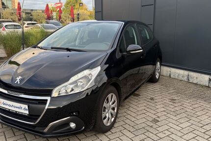 Peugeot 208 103.000 km 6.400 &euro; Dormagen 41540