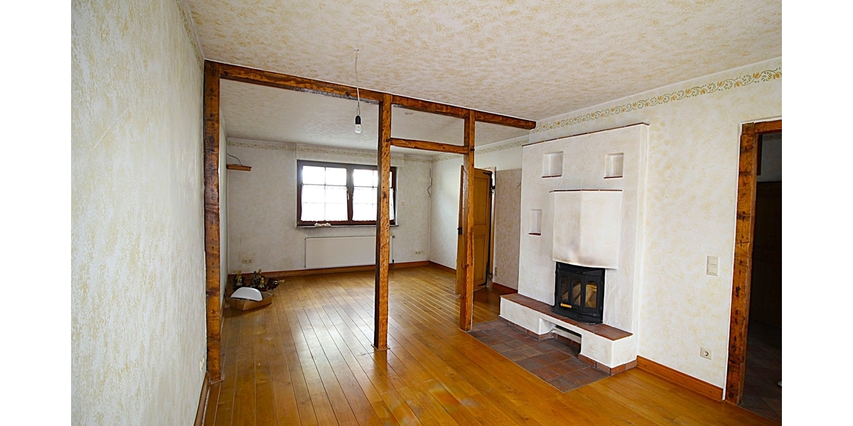 Kernsaniertes Einfamilienhaus mit (Bau)-Grundstück und großem Anbau mit vielen Nutzungsmöglichkeiten - Einfamilienhaus Solingen Ohligs | Angebot:23472326