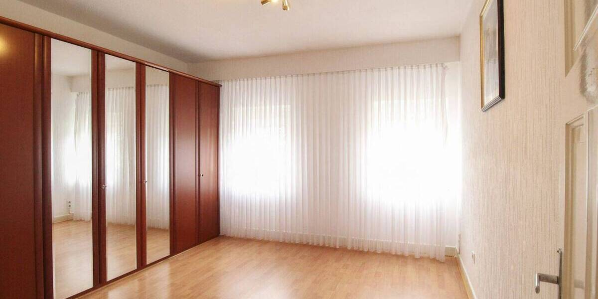 Reihenendhaus Willich Anrath - 5 Zimmer, 125 m&sup2;, 395.000&euro; | Angebot:26204597