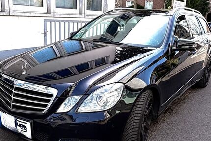 Mercedes-Benz 200 212.000 km 8.600 &euro; Meerbusch 40667