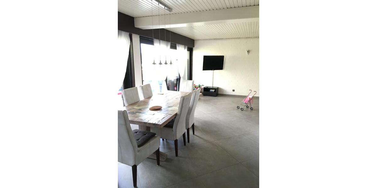 Etagenwohnung Leverkusen Bergisch Neukirchen - 4 Zimmer, 114 m&sup2;, 1.500&euro; | Angebot:25956706