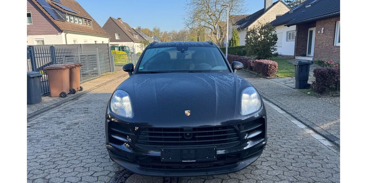 Porsche Macan 58.500 km 46.900 &euro; Ratingen 40885