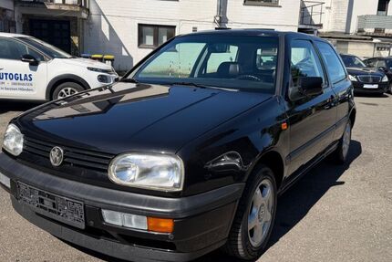 VW Golf 35.200 km 9.999 &euro; Mülheim an der Ruhr 45472