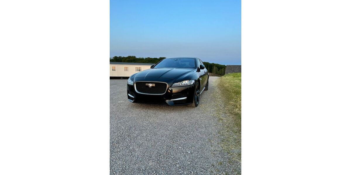 Jaguar XF 94.000 km 22.000 &euro; Köln 50679
