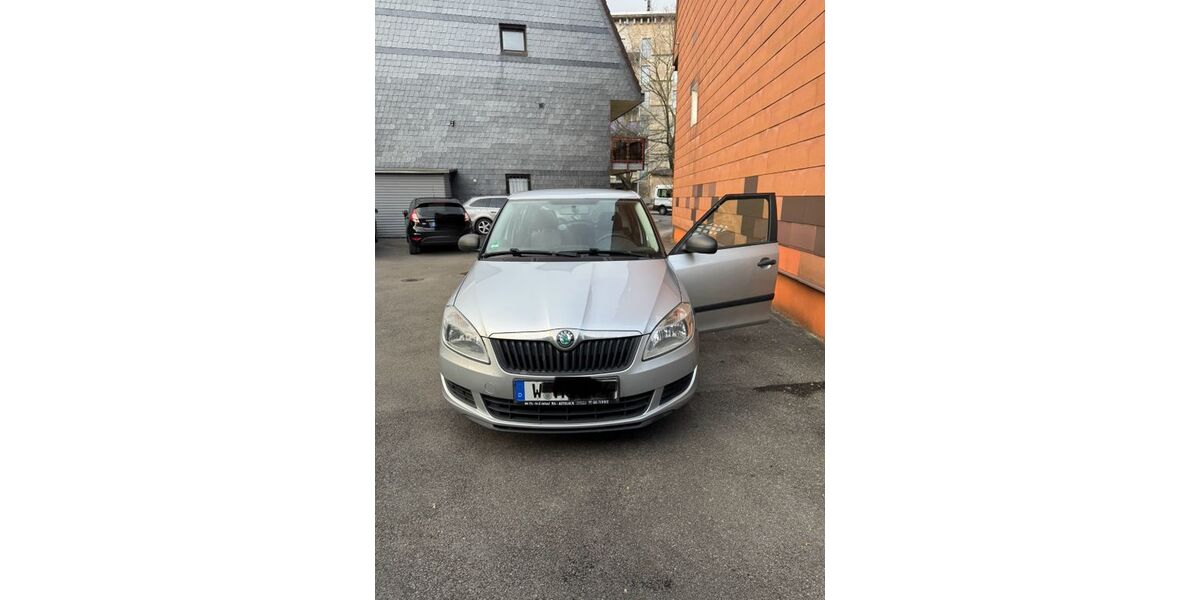 Skoda Fabia 157.000 km 2.850 &euro; wuppertal 42283