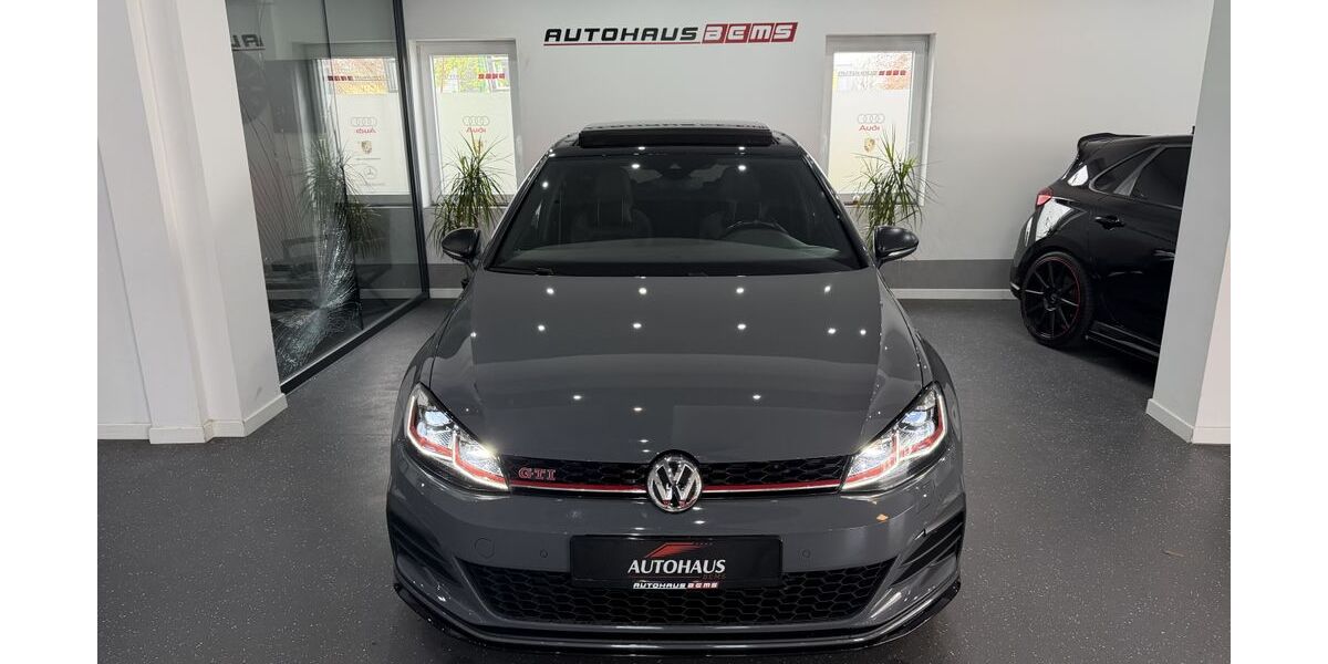 VW Golf 57.462 km 33.950 &euro; Remscheid 42857