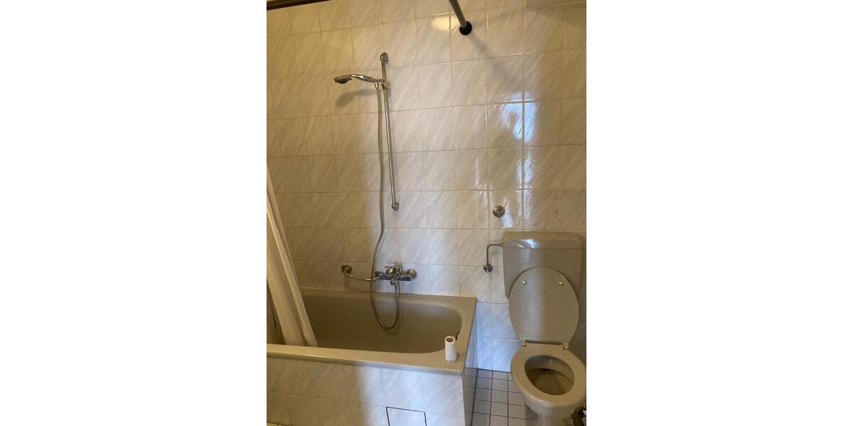 Etagenwohnung Köln Innenstadt - 1 Zimmer, 35 m&sup2;, 710&euro; | Angebot:26003681