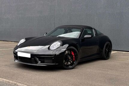 Porsche 992 9.500 km 174.999 &euro; Köln 50858