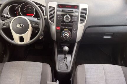 Kia Venga 150.000 km 3.999 &euro; Köln 51107