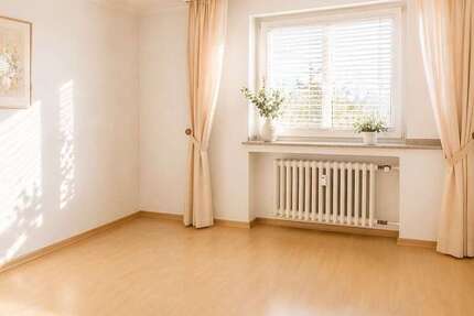 Wohnung Düsseldorf / Hassels Hassels - 3 Zimmer, 80 m&sup2;, 230.000&euro; | Angebot:25083890