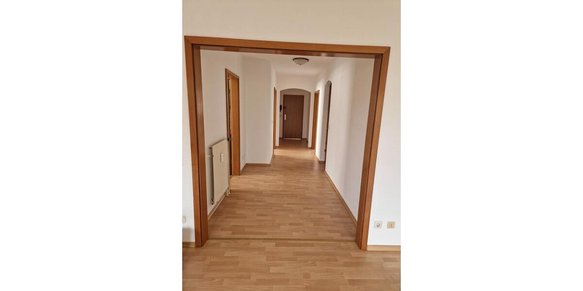 Etagenwohnung Wuppertal Gemarkung Barmen - 3 Zimmer, 84 m&sup2;, 750&euro; | Angebot:26033827