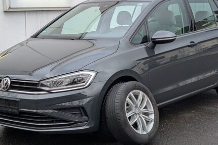 VW Golf Sportsvan 192.900 km 14.280 &euro; Düsseldorf 40589