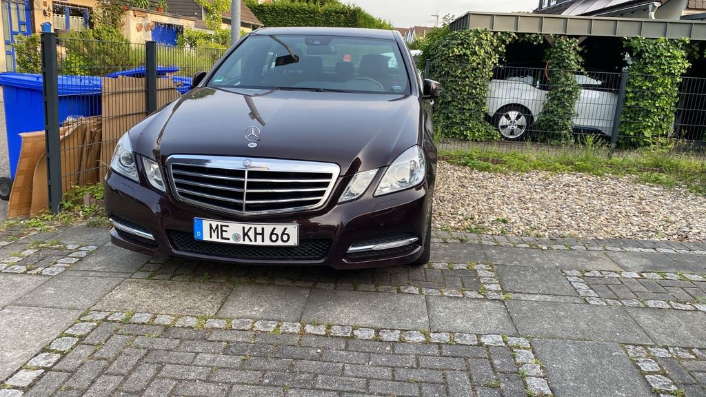 Mercedes-Benz E 250 40.100 km 19.600 &euro; Hilden 40723