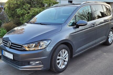 VW Touran 101.425 km 16.850 &euro; Solingen 42655