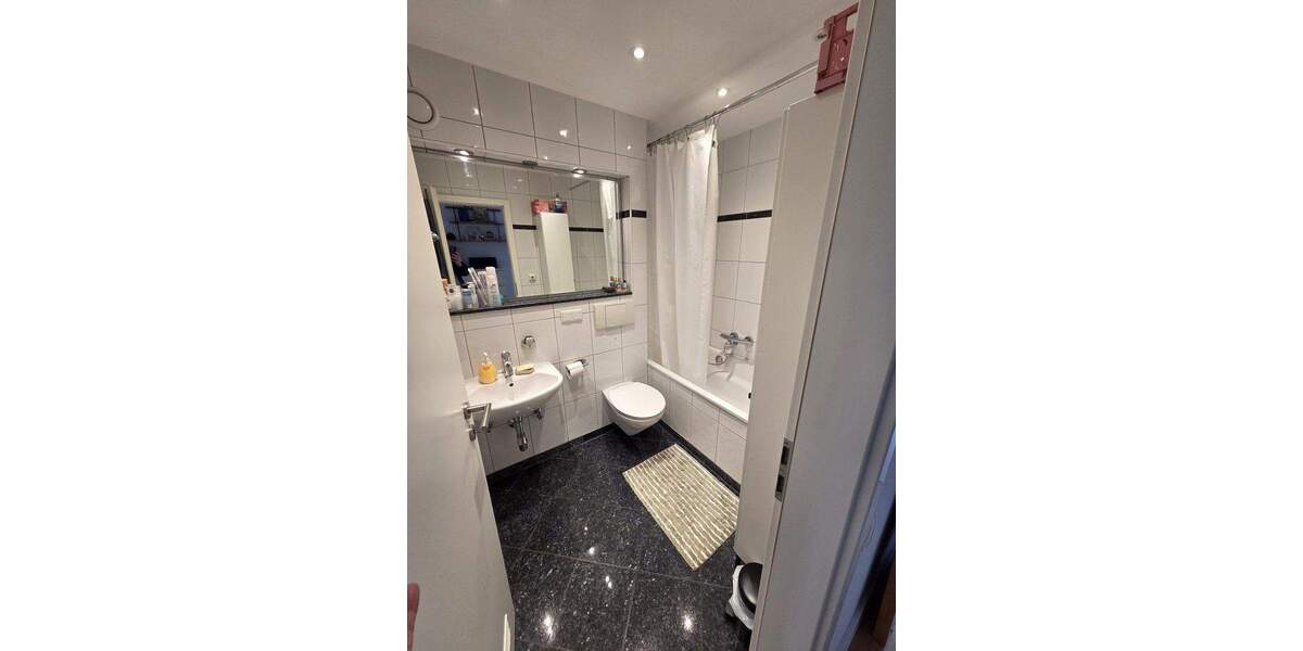 Etagenwohnung Ratingen Hösel - 3 Zimmer, 87 m&sup2;, 289.000&euro; | Angebot:25781567