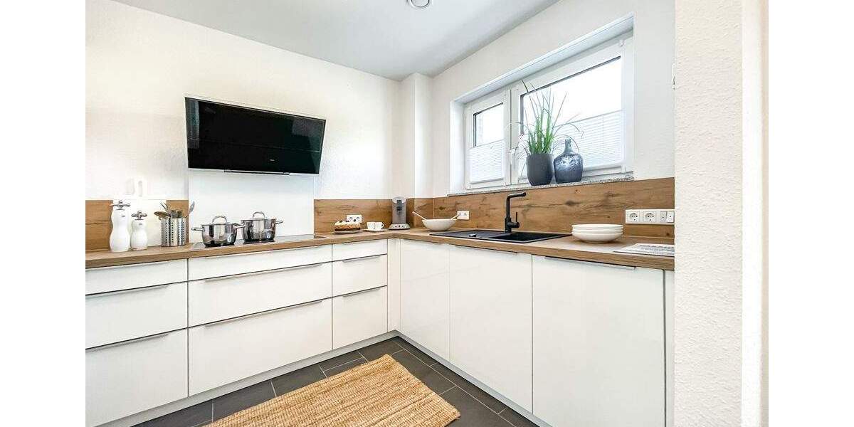 Reihenmittelhaus Leverkusen Steinbüchel - 5 Zimmer, 123 m&sup2;, 579.000&euro; | Angebot:25775761