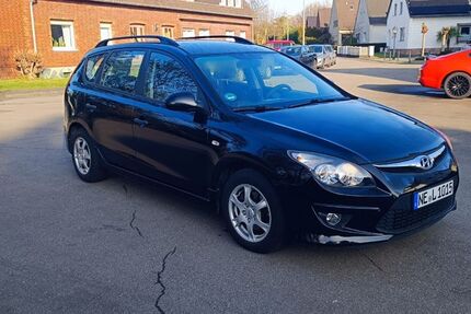 Hyundai i30 207.000 km 4.400 &euro; Dormagen 41541
