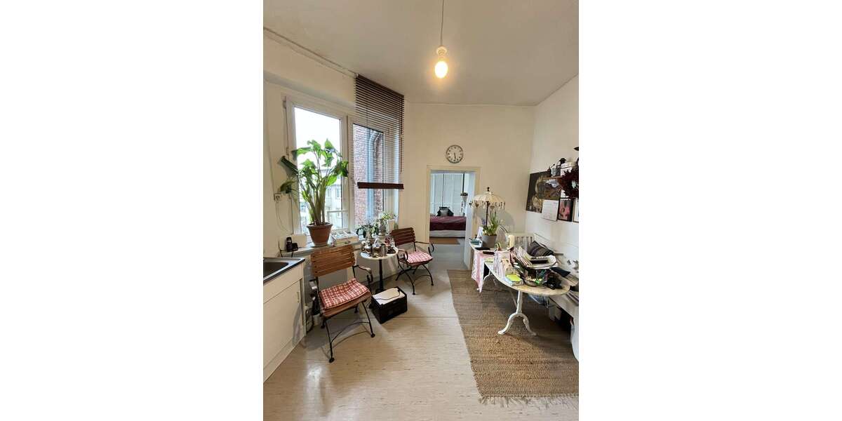 Etagenwohnung Düsseldorf Düsseltal - 2 Zimmer, 65 m&sup2;, 239.000&euro; | Angebot:26317877