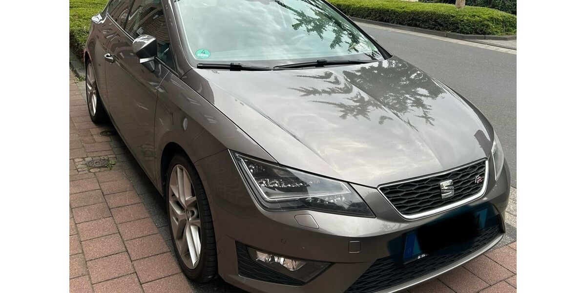 Seat Leon 86.832 km 10.500 &euro; Willich 47877