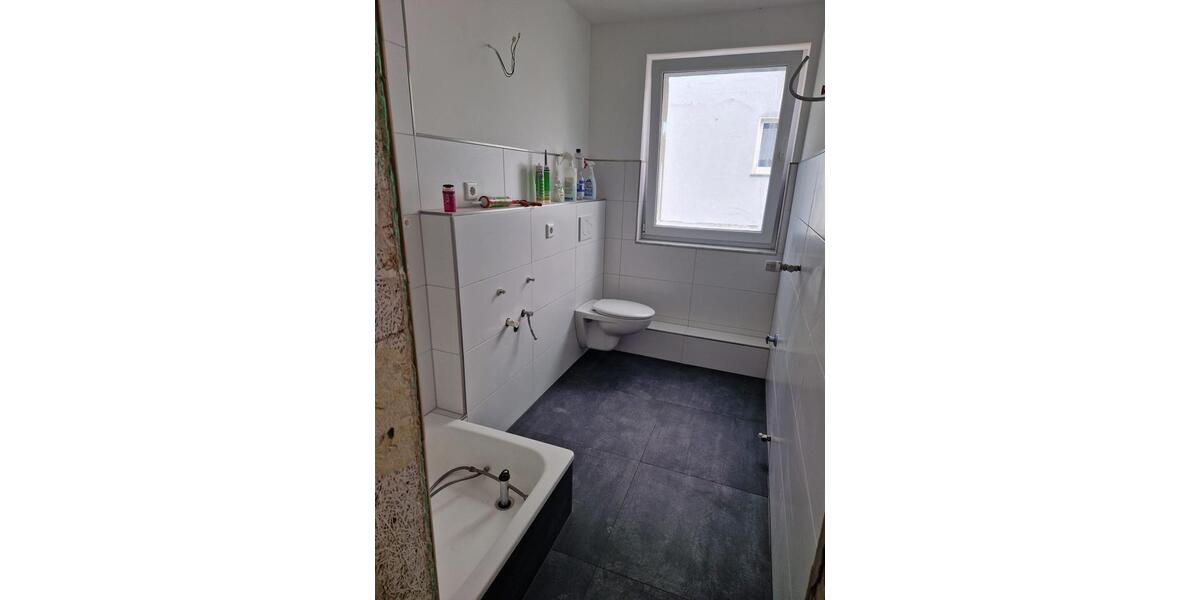 Etagenwohnung Solingen Wald - 1 Zimmer, 50 m&sup2;, 900&euro; | Angebot:25551548